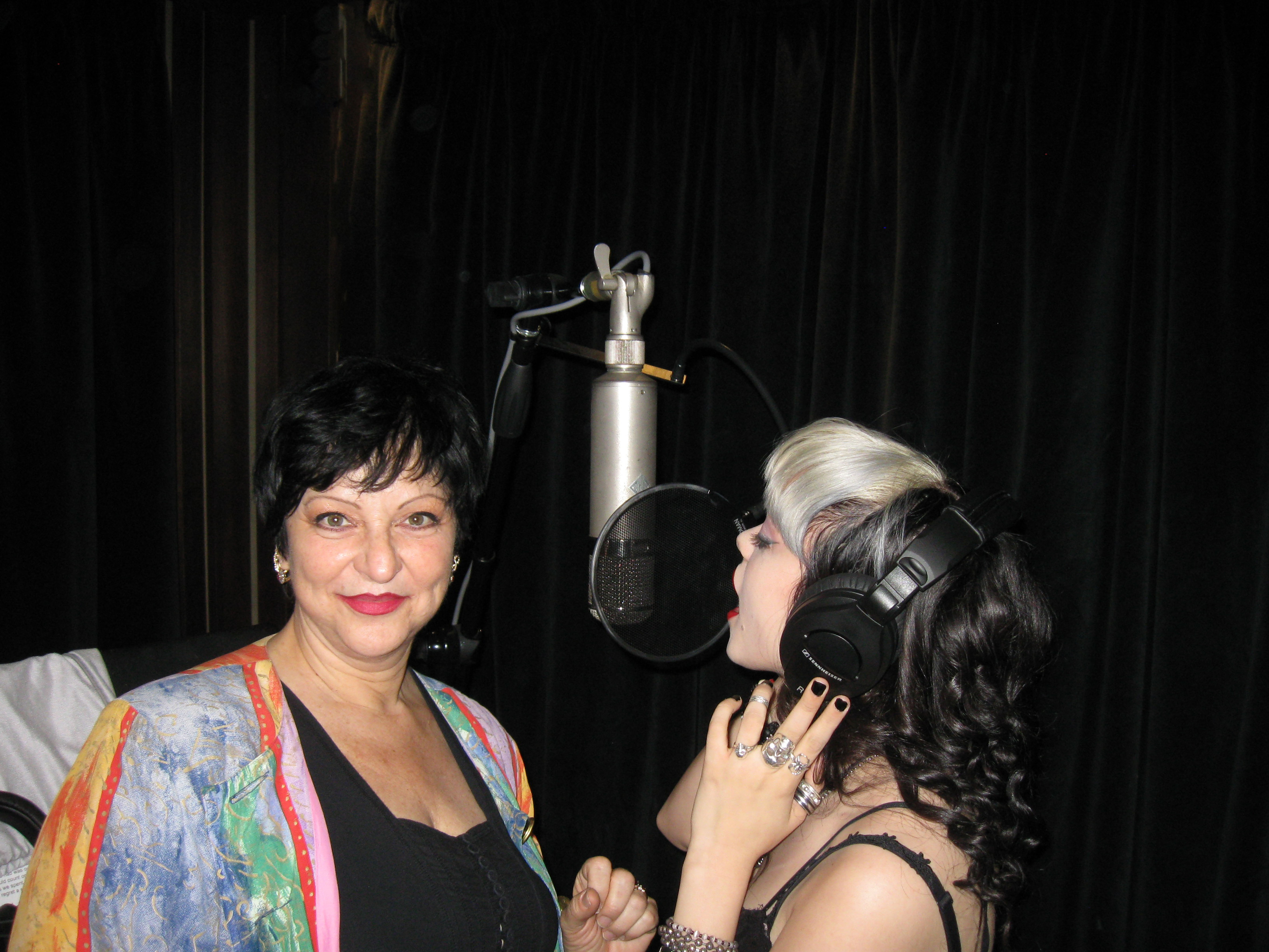 Jeannie Deva - Rena Lovelis in studio